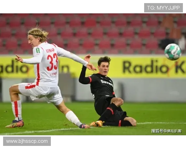 《德甲每一轮的领跑球队变动记录与积分趋势分析》