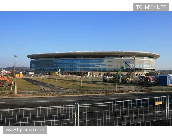 德甲球队主场球场尺寸标准及实际图示对比