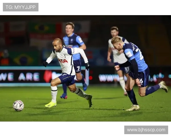 英超热刺与UA品牌球衣合作关系解析